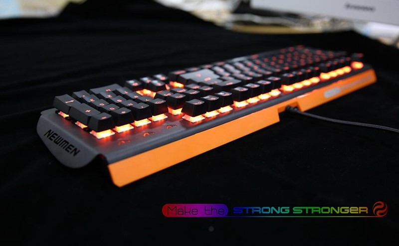 Bàn phím gaming Newmen GM368 Mechanical Single Led USB Black trang bị hệ thống led