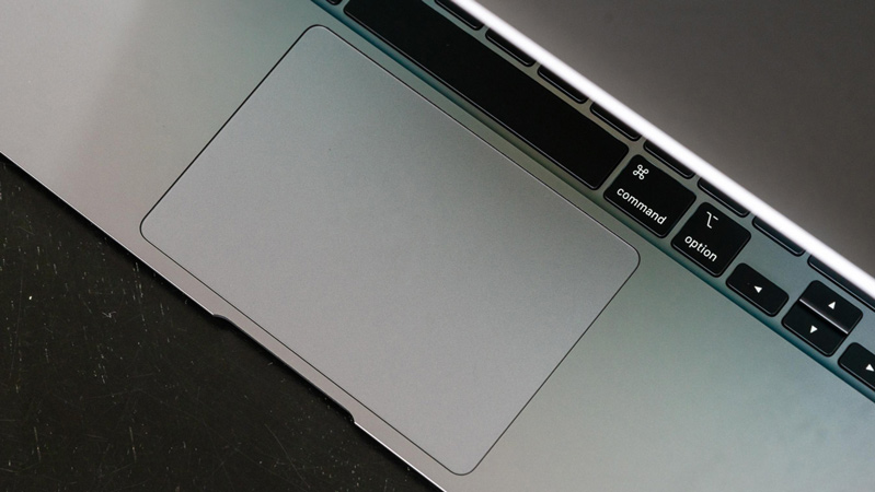 Bàn phím Magic của Macbook Air hoàn toàn mới dạng cắt kéo, tương tự như từng tích hợp trên mẫu Macbook Pro 16 inch