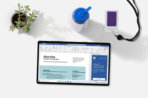 Phần mềm Microsoft 365 Family English APAC EM Subscr 1YR Medialess P6 4