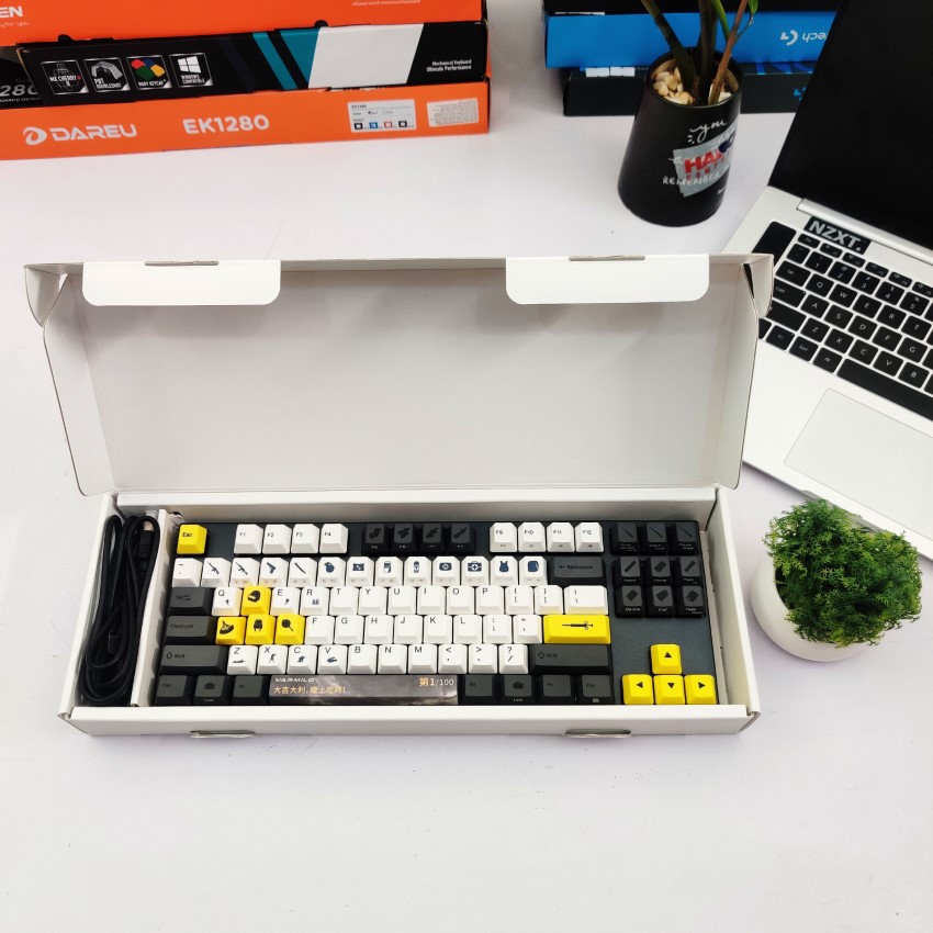 Bàn phím cơ Varmilo VA87M Chicken Dinner PUBG - Mechanical Cherry Silent Red switch