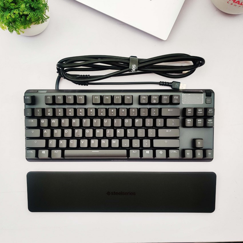 Bàn phím cơ Steelseries Apex 7 TKL Mechanical Blue Switch US (64758)