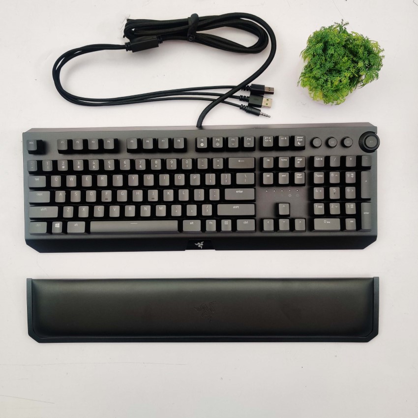 Bàn phím cơ Razer Blackwidow Elite Yellow Switch (RZ03-02622000-R3M1)