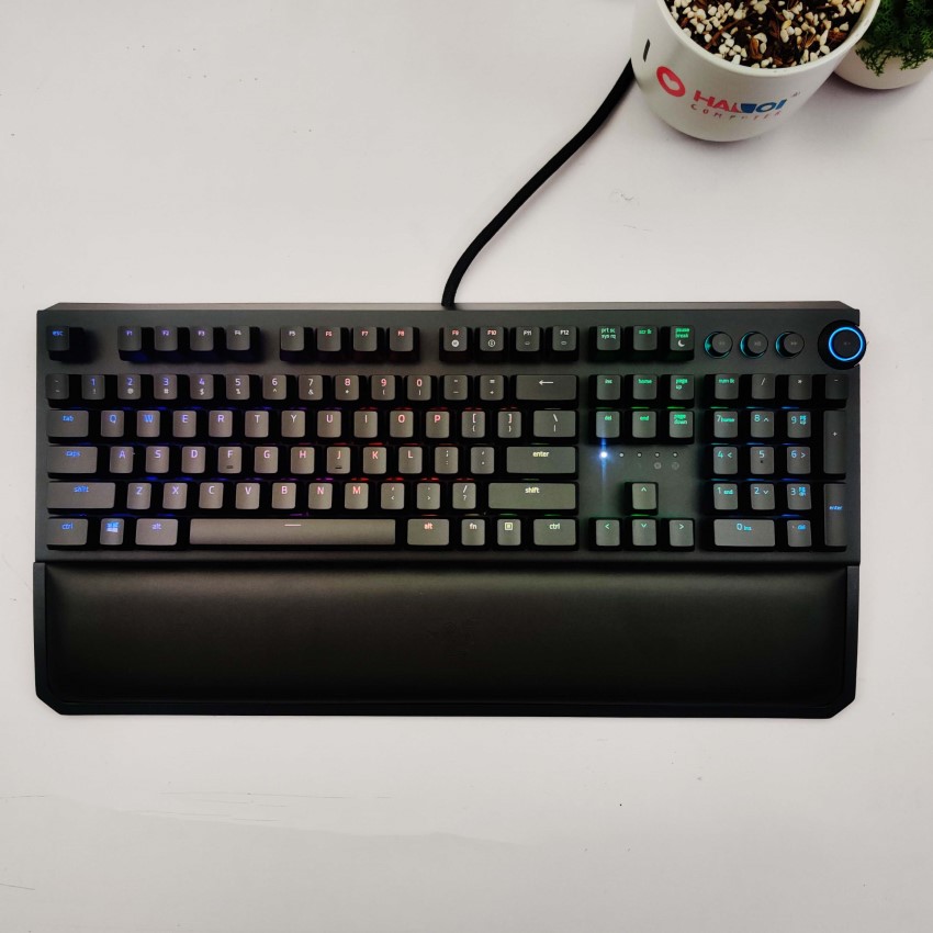 Bàn phím cơ Razer Blackwidow Elite Yellow Switch (RZ03-02622000-R3M1)