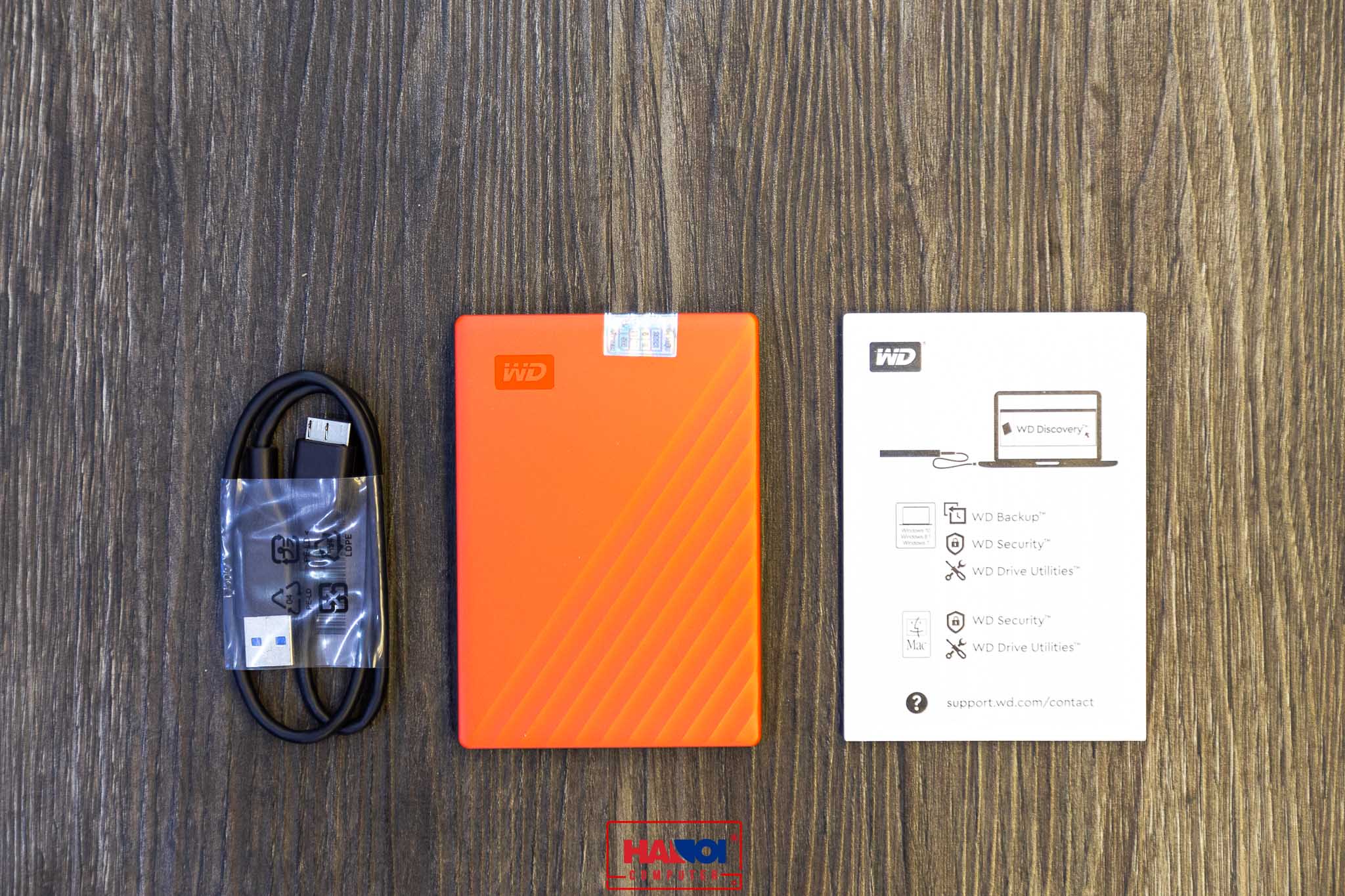 Ổ Cứng Di Động 4TB 2.5 inch WD My Passport USB 3.2 - WDBPKJ0040BRD-WESN màu đỏ