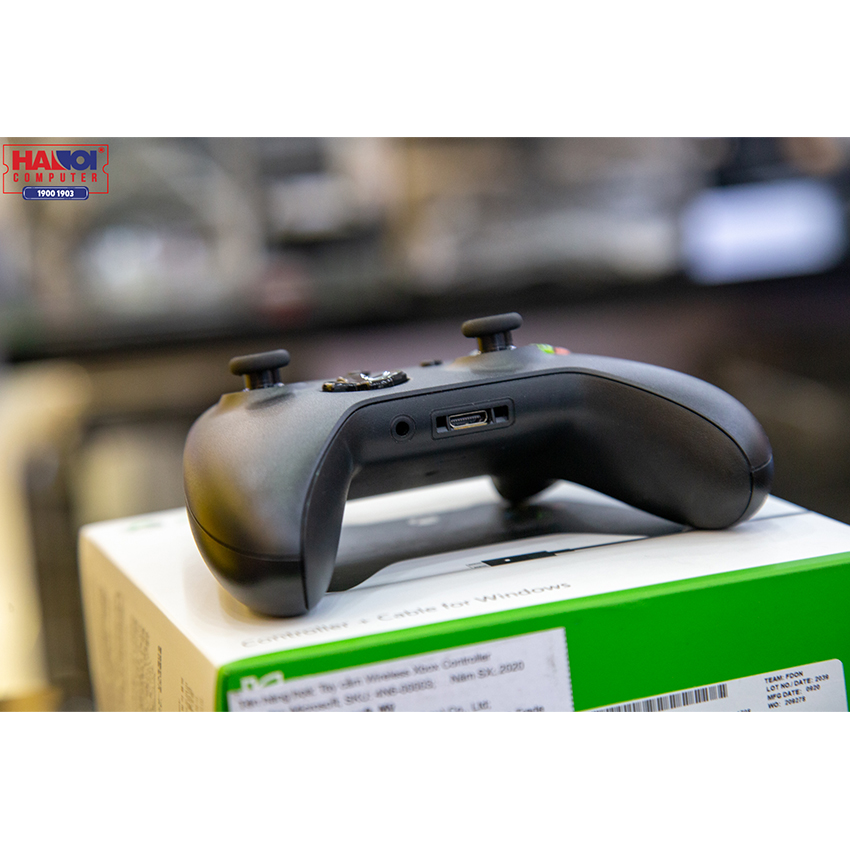 Tay cầm chơi game không dây XBOX ONE S Black