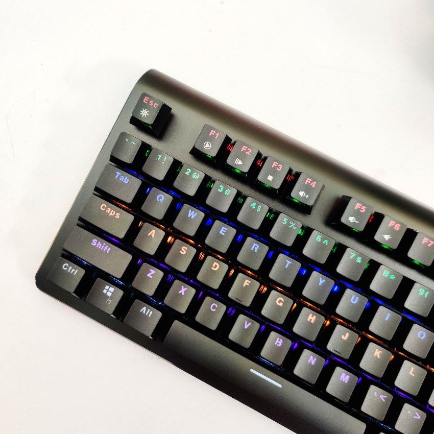 Bàn phím cơ Newmen GM390 ( Blue Swicth/Led RGB/màu đen)