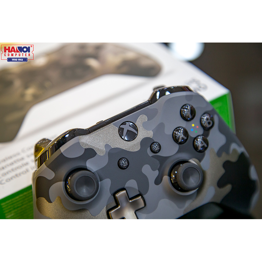 Tay cầm chơi game không dây Xbox One S - Night Ops Camo Special Edition