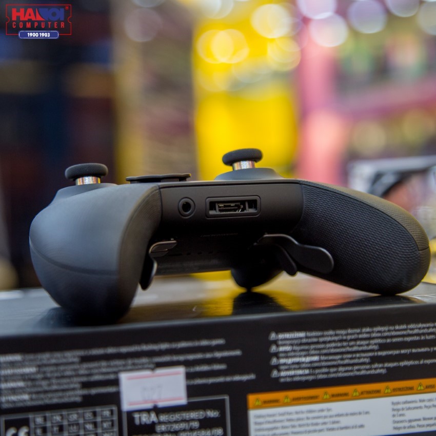 Tay cầm chơi game không dây Microsoft Xbox One Elite - Series 2 Black
