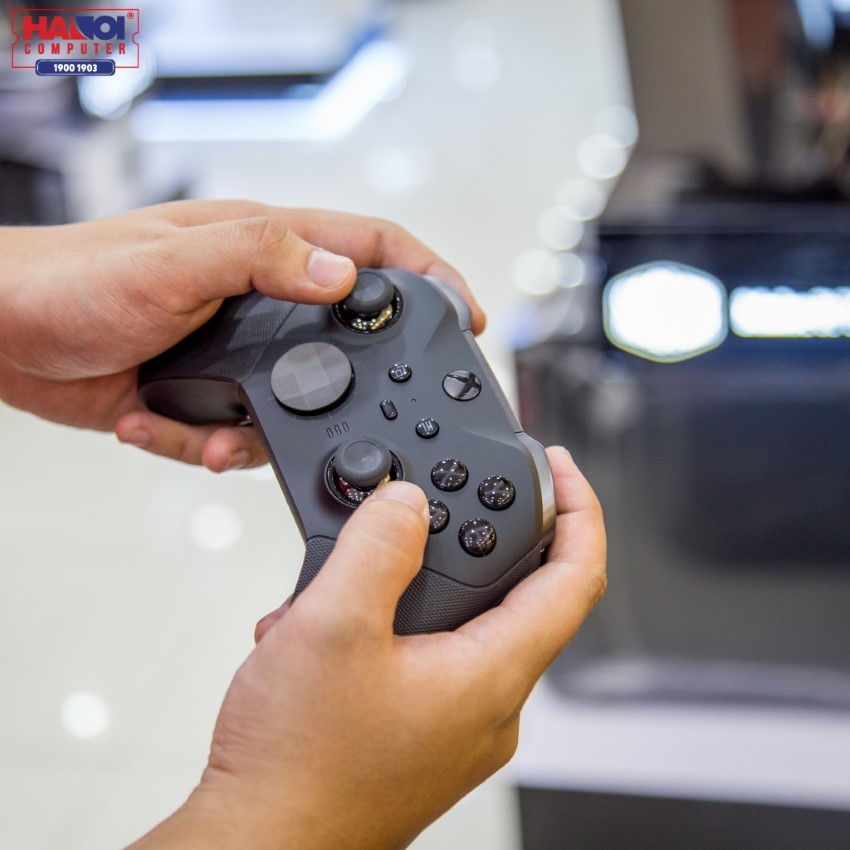 Tay cầm chơi game không dây Microsoft Xbox One Elite - Series 2 Black