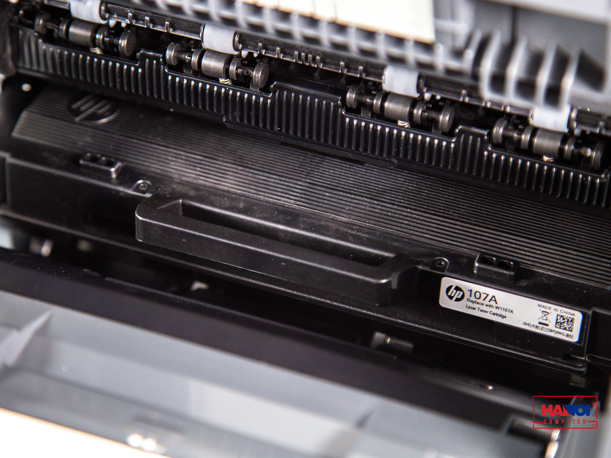 Hộp mực HP 107A (Mực laser, Màu đen) (W1107A) (tương thích dòng máy in HP 107 và 135)