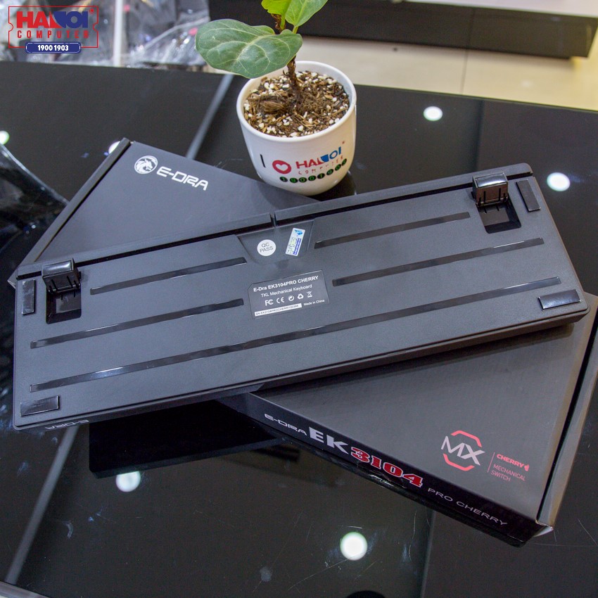 Bàn phím cơ E-Dra EK3104 Pro (Cherry Brown switch/PBT/USB/Đen)