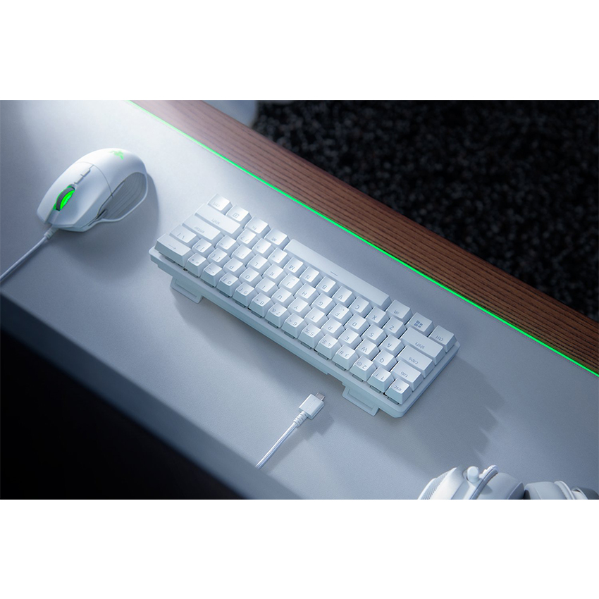 Bàn phím cơ Razer Huntsman Mini Mercury ( Linear Red optical switch) (RZ03-03390400-R3M1)