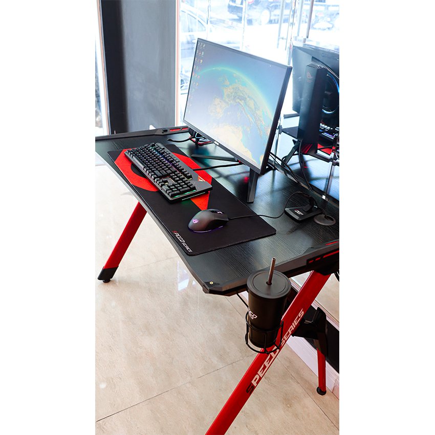 Bàn Gaming Speed R1 Red (KhungKim Loại/ Mặt Gỗ )