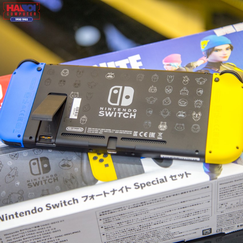 Máy chơi game Nintendo Switch Fornite Edition