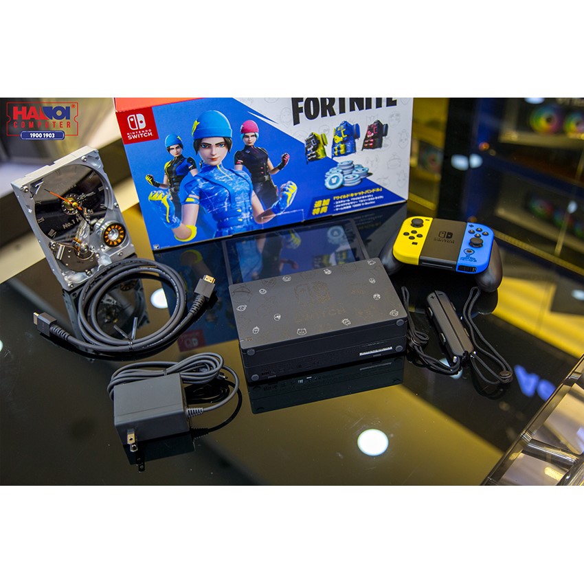 Máy chơi game Nintendo Switch Fornite Edition