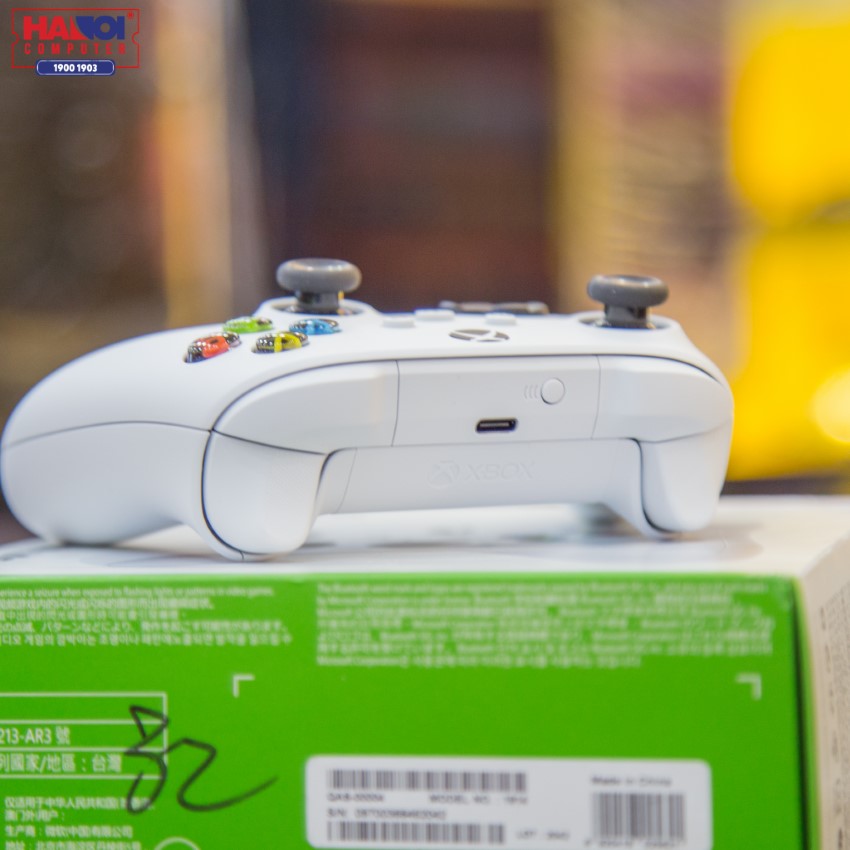 Tay cầm chơi game Xbox Series X Controller - Robot White