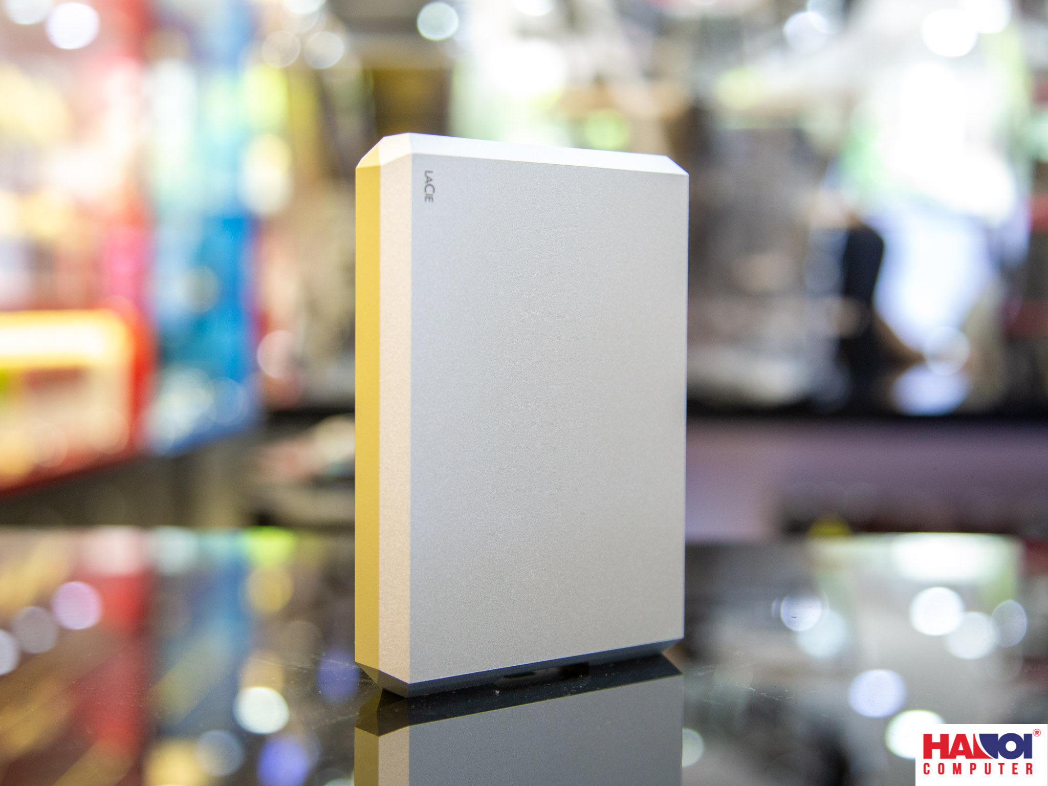 Ổ cứng gắn ngoài 2TB USB-C 2.5 inch Lacie Munich Mobile Drive Bạc - STHG2000400