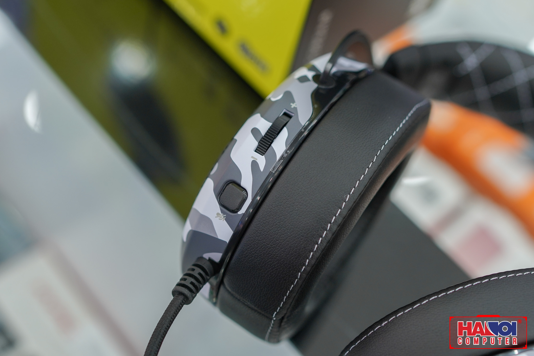 Tai nghe Gaming Corsair HS60 HAPTIC Surround 7.1 CA-9011225-AP