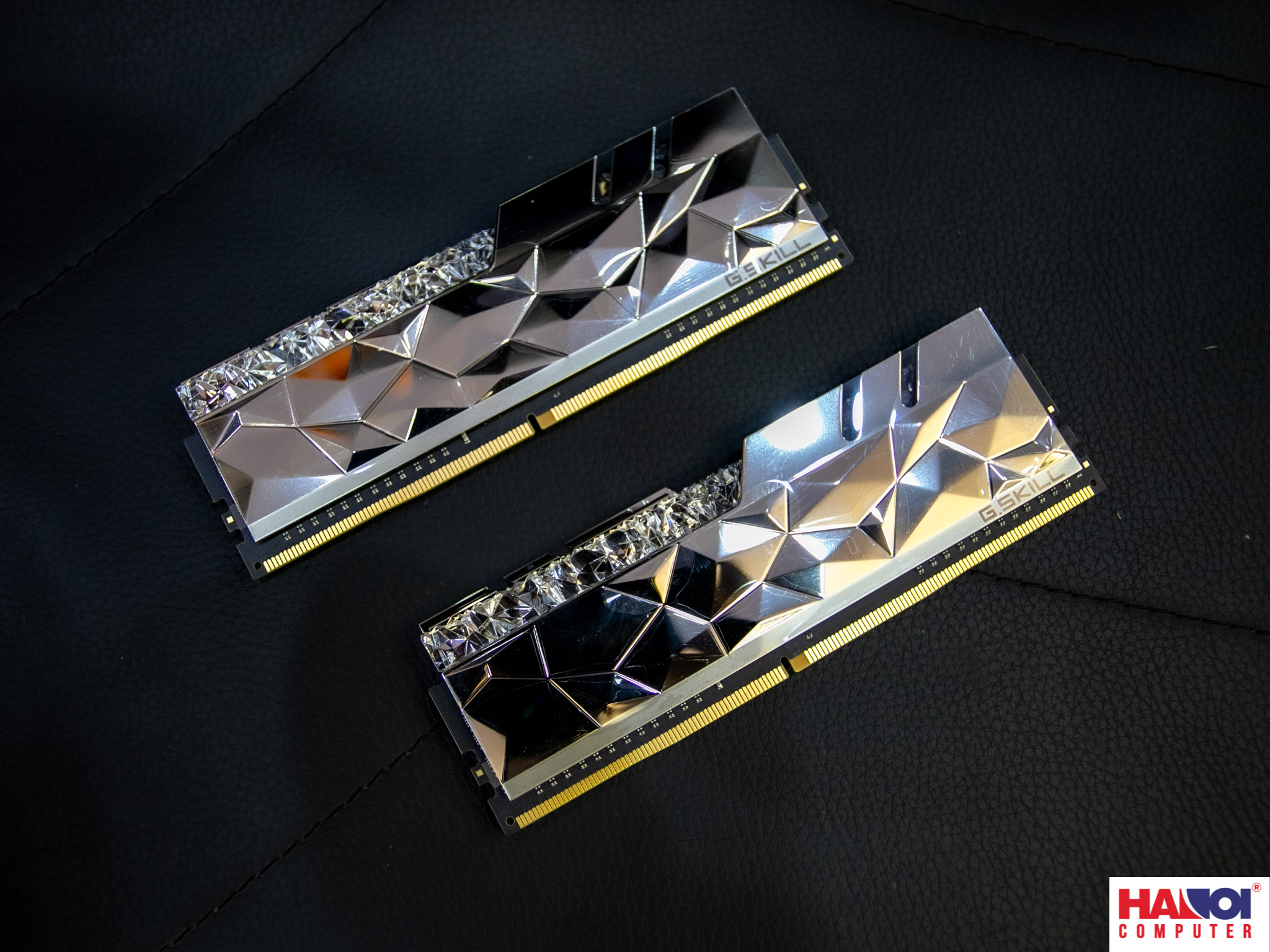 Ram Desktop Gskill Trident Z Royal Elite (F4-4000C16D-32GTES) 32GB (2x16GB) DDR4 4000Mhz